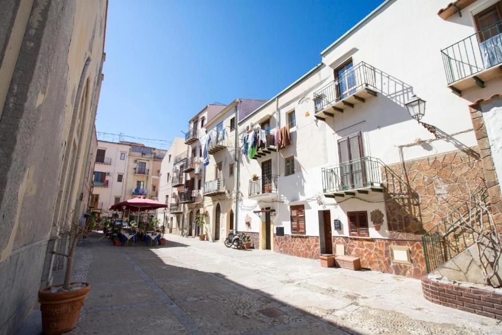 Ferienwohnung La Piazzetta Cefalù Exterior foto